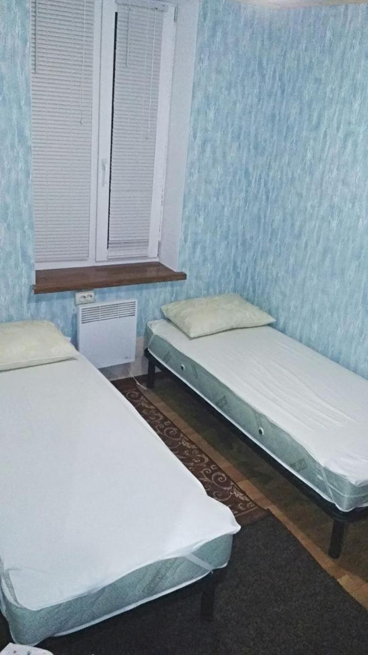 Частный дом, р-н 3 городской больницы Черкаси Екстер'єр фото